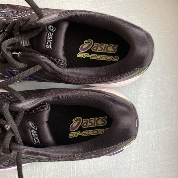 ASICS - Picture 4 of 7